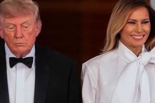 Ẩn ý trang phục của bà Melania khi tiếp đón Chủ tịch Tập Cận Bình và phu nhân