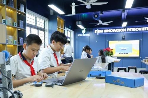 [Chùm ảnh] Trường PETROVIETNAM - Phong Thổ: Không gian sáng tạo mới sẵn sàng chào đón học sinh