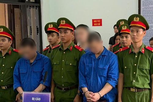 Ba bị cáo lĩnh hơn 51 năm tù vì ma túy