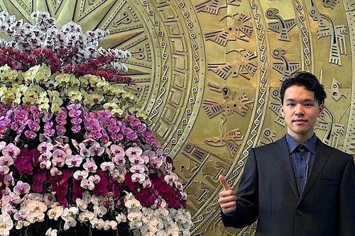 Chàng trai tốt nghiệp thạc sĩ ĐH Amsterdam nói tiếng Anh như gió đang làm ở VTV là ai?