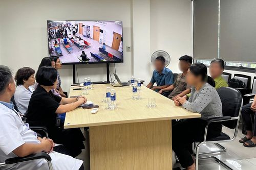 Vụ cô gái mang thai giả: Gặp gia đình 6 người bị khởi tố, bệnh viện ứng xử bất ngờ
