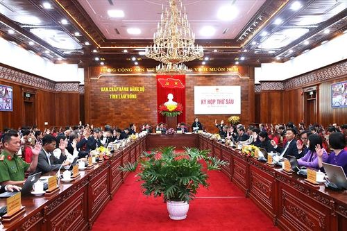 HĐND tỉnh Lâm Đồng chính thức thông qua 32 Nghị quyết
