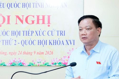 Bí thư Tỉnh ủy, Trưởng Đoàn ĐBQH tỉnh Nguyễn Khắc Thận tiếp xúc cử tri xã Anh Sơn Đông