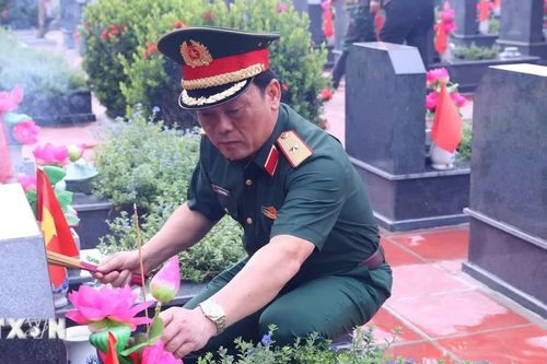 Hà Nội hoàn thành lấy mẫu hài cốt liệt sỹ tại 230 nghĩa trang