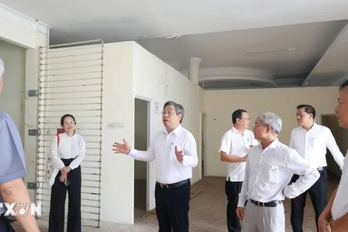 Không để đất công bỏ trống trong khi bệnh viện quá tải