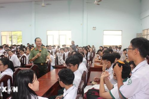 Phổ biến kiến thức về phòng, chống lừa đảo trên không gian mạng