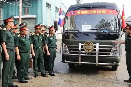 Quân đội nghiệm thu xe bảo đảm cho các đội tìm kiếm, quy tập hài cốt liệt sỹ