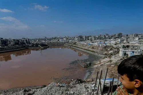 Israel thiếu nước do các nhà máy xử lý ở Gaza bị phá hủy