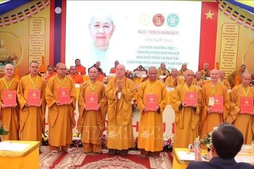 Giáo hội Phật giáo Việt Nam - Lào vun đắp tình hữu nghị hai nước