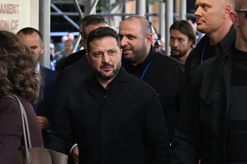 Ông Zelensky thảo luận về đàm phán hòa bình Ukraine, an ninh Biển Đen với ông Erdogan