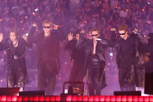 BTS chưa đến, Nam Mỹ đã nóng lên từng ngày