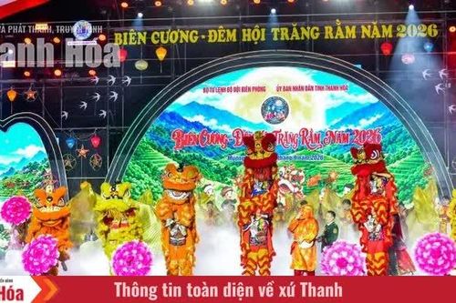 Mùa trăng biên cương