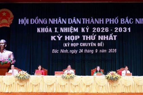 Kỳ họp thứ Nhất HĐND thành phố Bắc Ninh: Thông qua 5 nghị quyết quan trọng.