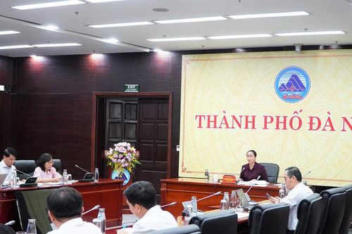 Lãnh đạo thành phố Đà Nẵng đôn đốc tiến độ xây dựng các cơ sở y tế