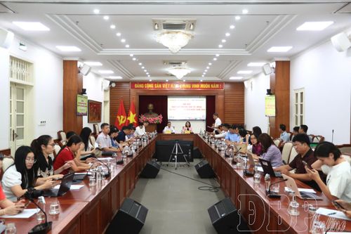 Họp báo về Ngày hội Văn hóa dân tộc Mông tại tỉnh Điện Biên năm 2026