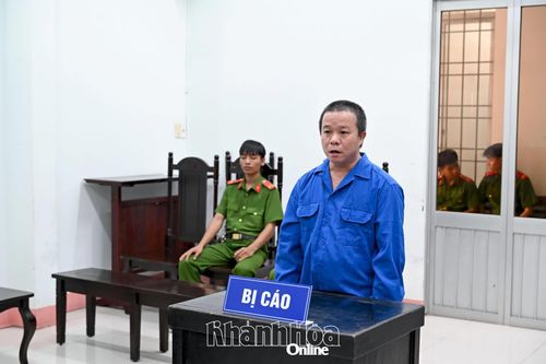 Lãnh án vì đâm chết bạn nhậu