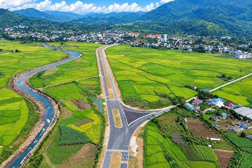 Tuyến đường mới, cơ hội mới