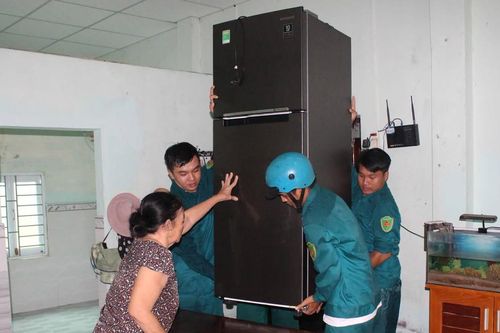 Các đơn vị, địa phương tỉnh Lâm Đồng hỗ trợ người dân khắc phục hậu quả mưa lũ