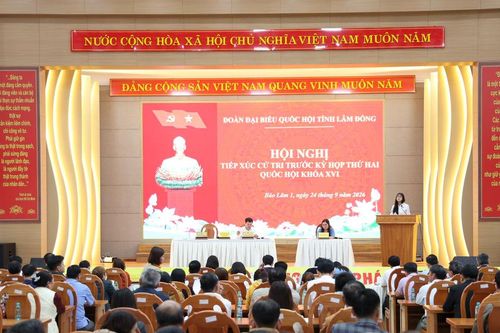Cử tri Bảo Lâm 1 kiến nghị về đất đai, giao thông