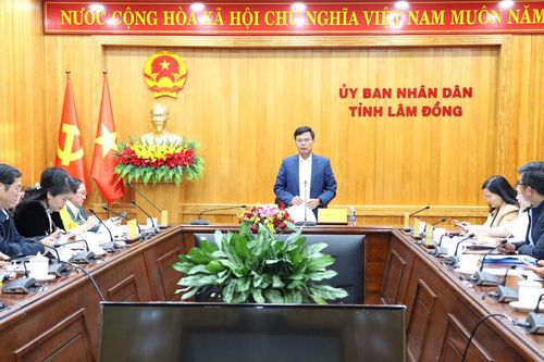 Lâm Đồng quyết tâm hoàn thành cơ bản khám sức khỏe toàn dân trước 30/11