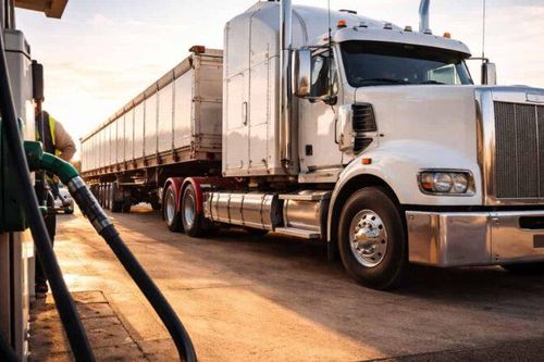 Thiếu hụt dầu diesel toàn cầu có thể còn tiếp diễn đến năm 2027 khi tồn kho cạn dần