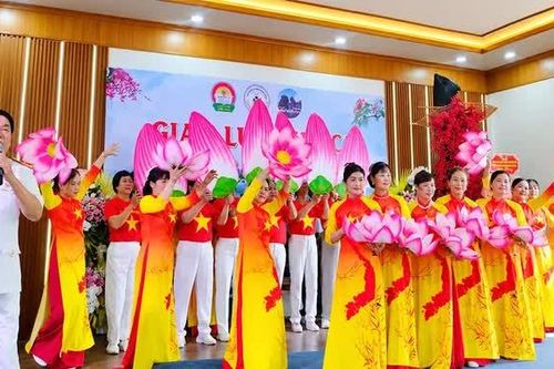 Lan toả phong trào “Tuổi cao - Gương sáng” ở Lâm Thao