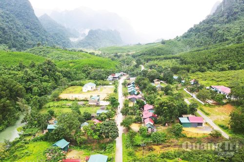 Khi chính quyền kiến tạo vì dân-Bài 4: Bản làng bừng sáng nơi biên viễn
