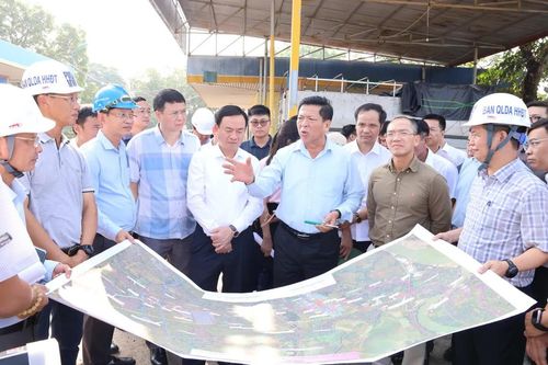 Bộ trưởng Trần Hồng Minh: Thi công quốc lộ 2 cần quyết liệt, đồng bộ, liên tục
