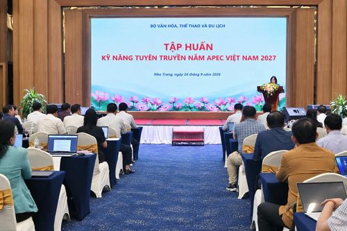 Nâng cao kỹ năng truyền thông hướng tới Năm APEC Việt Nam 2027