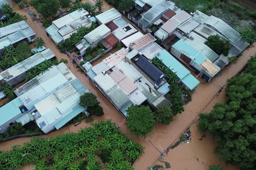 Mưa lũ ở Đồng Nai: 286 hộ dân bị ảnh hưởng, một phụ nữ tử vong do nước cuốn