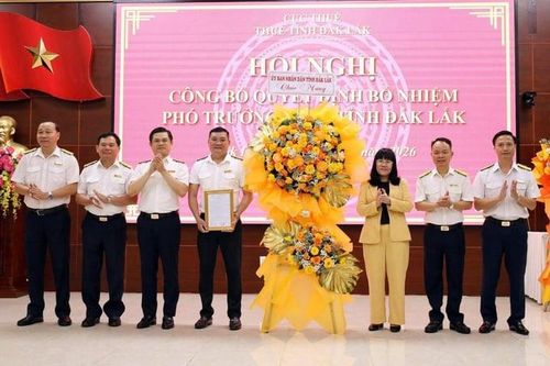 Ông Huỳnh Phú Đạt giữ chức Phó trưởng Thuế tỉnh Đắk Lắk