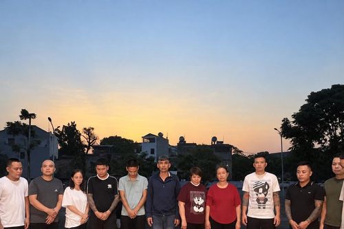 Tuyên Quang: Triệt xóa tụ điểm đánh bạc lưu động trên đồi cây, thu giữ gần 500 triệu đồng