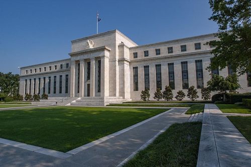 Quan chức Fed bắt đầu tính đến nhiều lần tăng lãi suất nữa