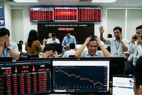 VN-Index lao dốc, nhóm trụ kéo thị trường xuống