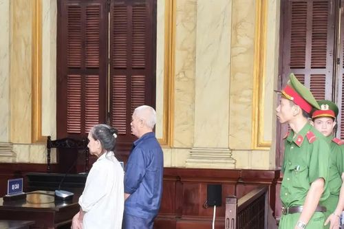 Tuyên án tử hình kẻ sát hại hàng xóm, cướp bông tai, lắc vàng