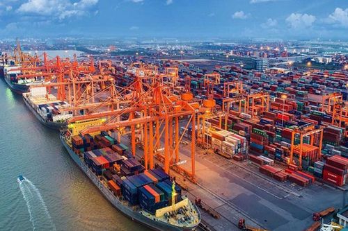 ADB nâng dự báo tăng trưởng châu Á lên 5%