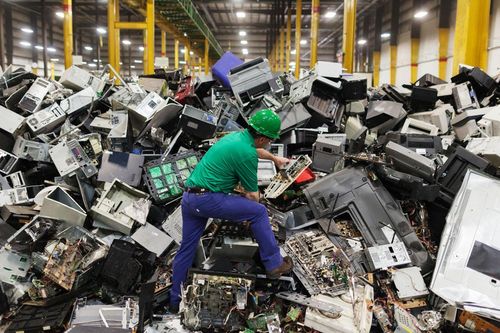 Rác điện tử - Gánh nặng phía sau sự tiện lợi
