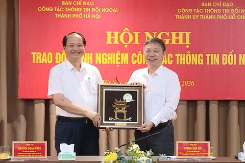 Hà Nội và TP HCM trao đổi kinh nghiệm công tác thông tin đối ngoại