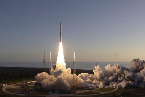 Amazon đưa gần 400 vệ tinh lên quỹ đạo, bắt đầu thử nghiệm mạng tại Việt Nam
