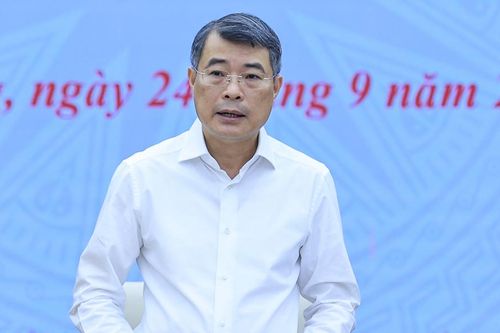 Thủ tướng: Lương, chế độ chính sách với cán bộ không thể cào bằng