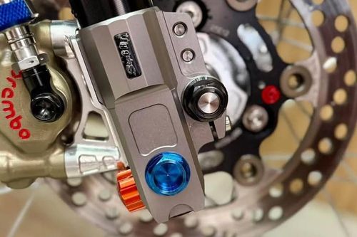 Xe số 125cc Honda Wave 125 được rao bán 600 triệu đồng, ngang giá Mitsubishi Xforce có gì đặc biệt?