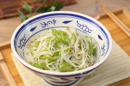 Món ăn dễ nấu từ loại rau giúp thanh nhiệt, giảm hỏa khí trong người và làm sạch ruột, đồng thời bổ sung kali