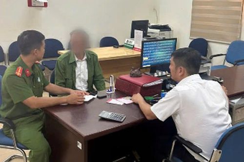 Ngăn lão nông chuyển 150 triệu đồng cho đối tượng lừa đảo