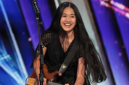 Tài năng âm nhạc 16 tuổi từ Thái Lan trở thành quán quân America's Got Talent
