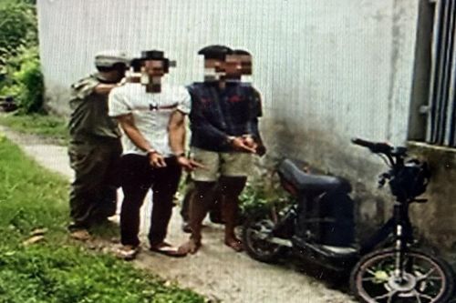 Nhóm Giàu, Sang, Phát cướp xe điện
