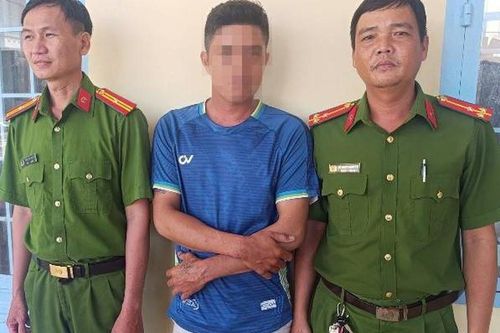 Bắt đối tượng chuyên cướp giật dây chuyền của phụ nữ
