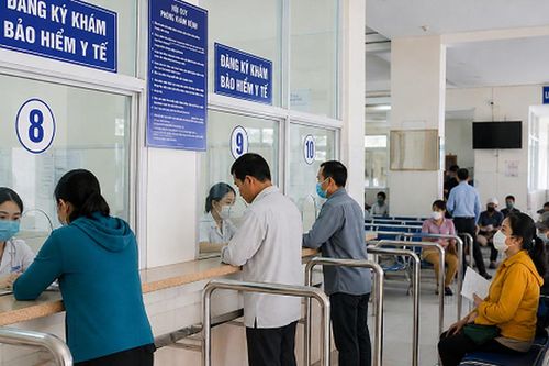Điều kiện để được thanh toán 50% mức hưởng BHYT tự đi khám ngoại trú