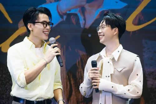 Emcee L ra mắt album solo, Thơm phản ứng ra sao?