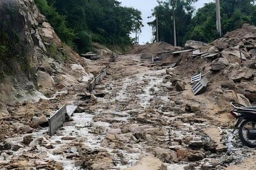 Thanh Hóa: Một dự án giao thông vùng biên chậm hoàn thành
