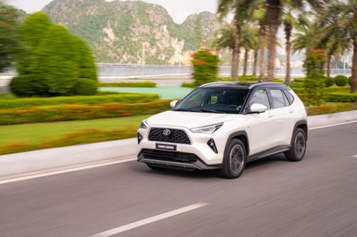 Thị trường ôtô vào mùa cao điểm, xe hybrid thêm động lực tăng trưởng